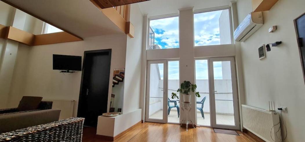 Duplex Apartment In The City Center Tbilisi Eksteriør bilde
