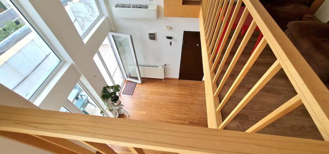 Duplex Apartment In The City Center Tbilisi Eksteriør bilde